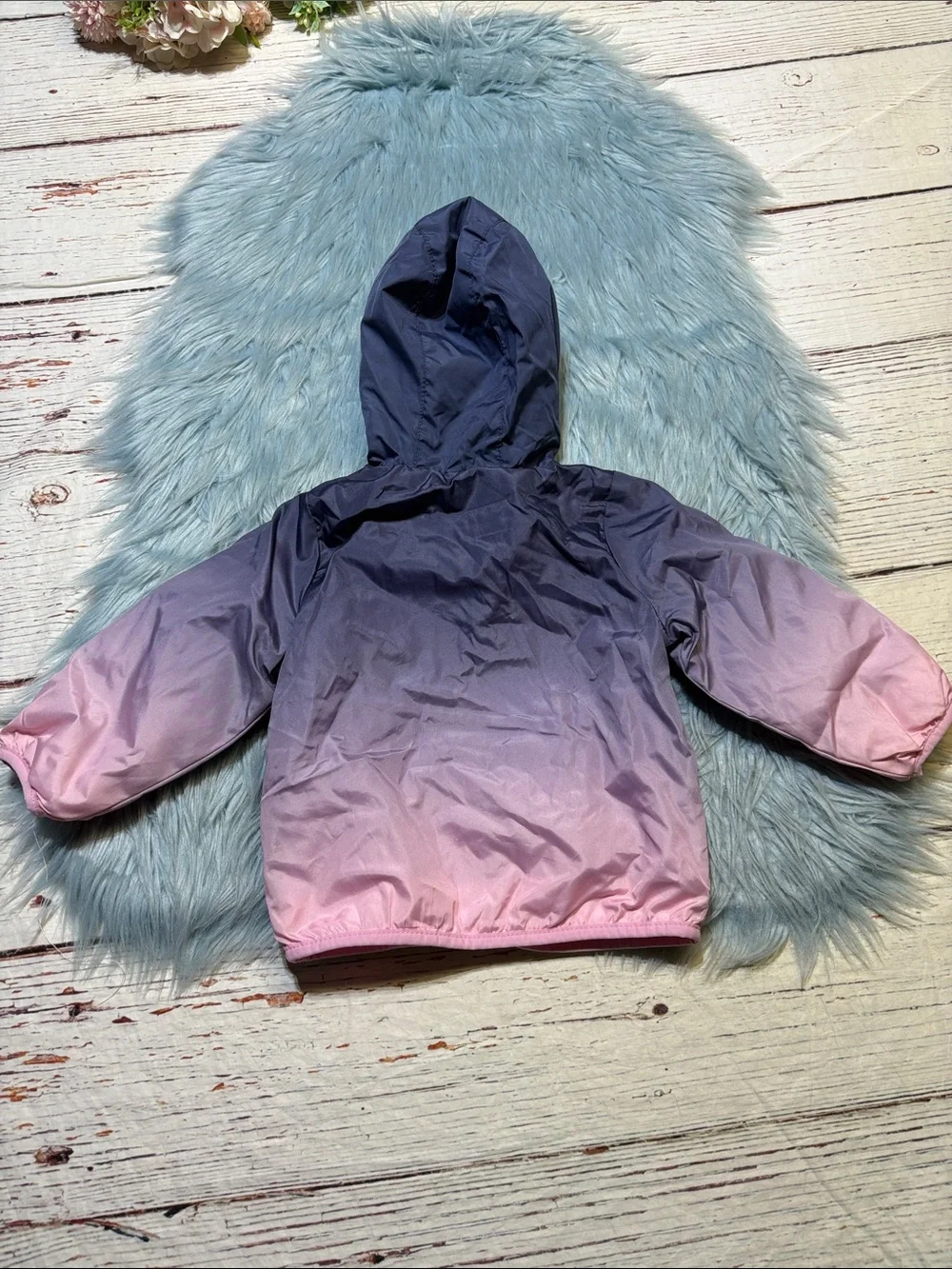 OshKosh B'gosh Girls' Ombre Hooded Rain Jacket - Purple & Pink sz 18M